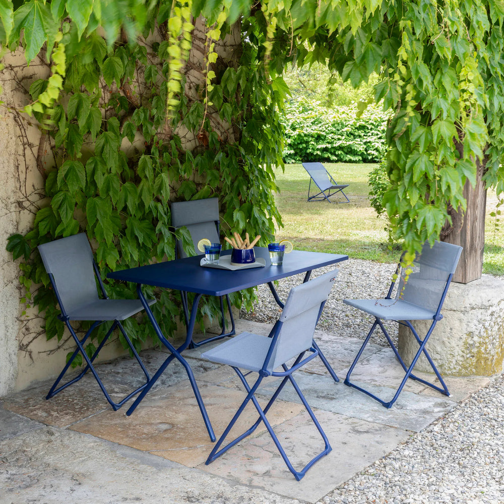 Chaise pliante ultra-compacte Balcony Batyline® Iso Bleu Indigo tube Indigo